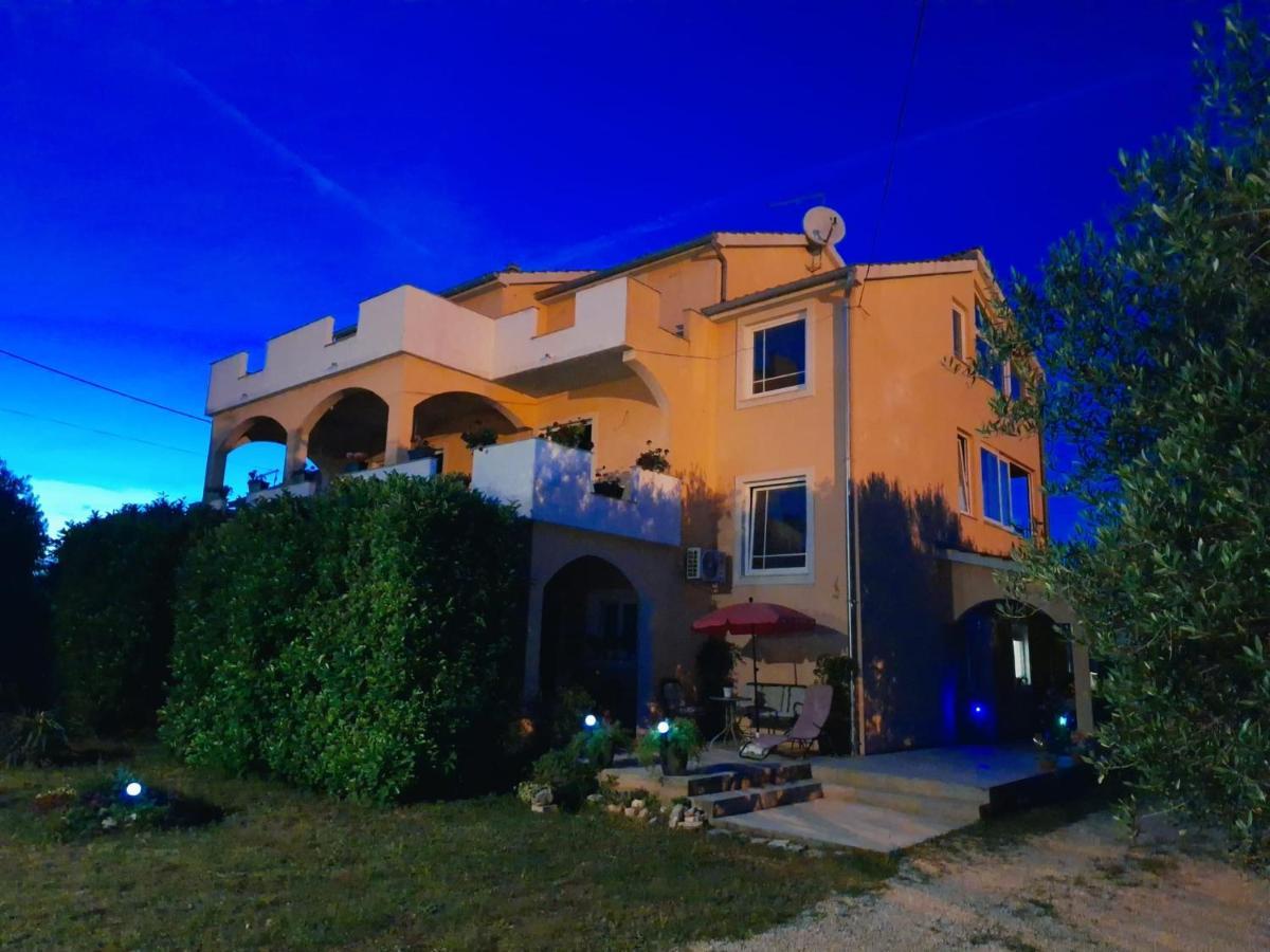 Apartmani Joja Биоград-на-Мору Экстерьер фото